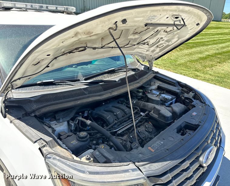 image for item EH6888 2017 Ford Explorer Police Interceptor  SUV