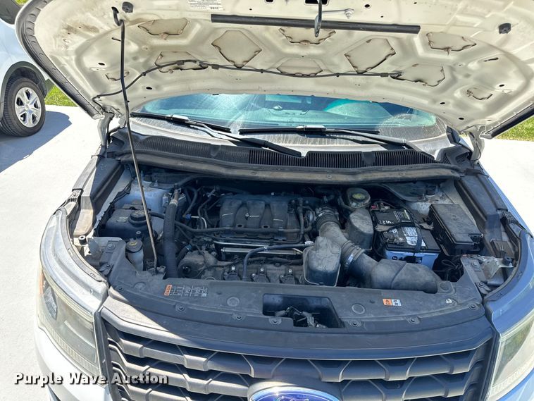 image for item EH6888 2017 Ford Explorer Police Interceptor  SUV