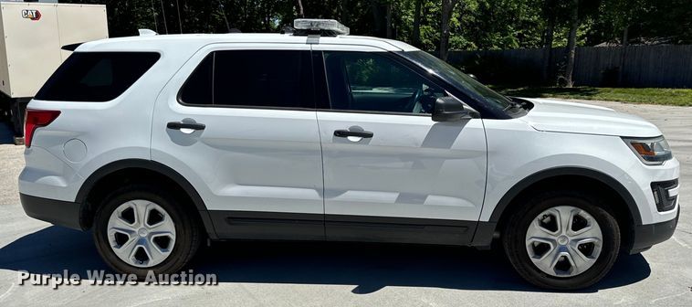 image for item EH6889 2016 Ford  Explorer Police Interceptor  SUV