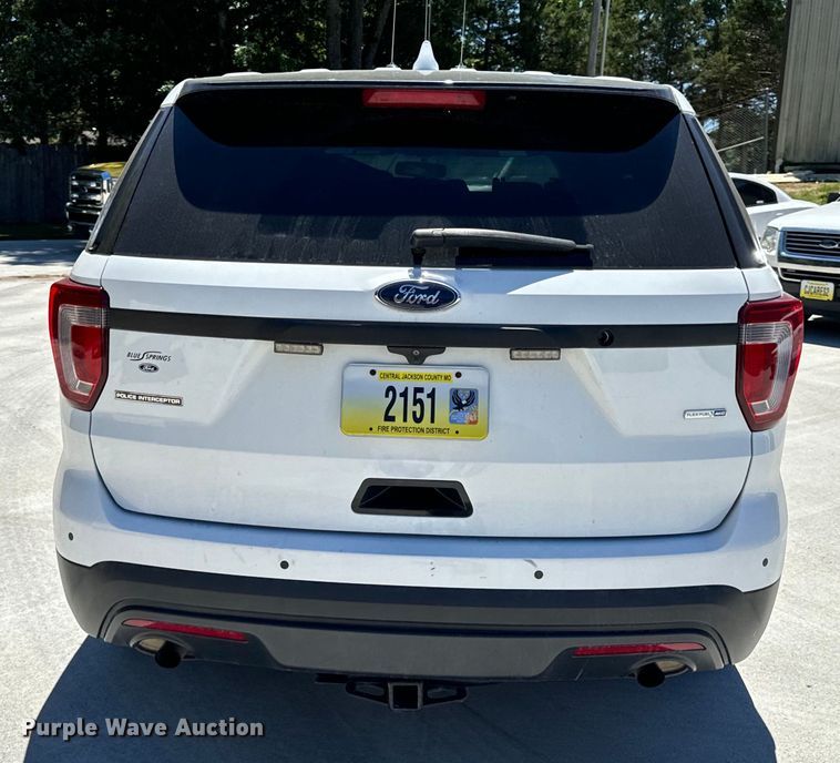 image for item EH6889 2016 Ford  Explorer Police Interceptor  SUV