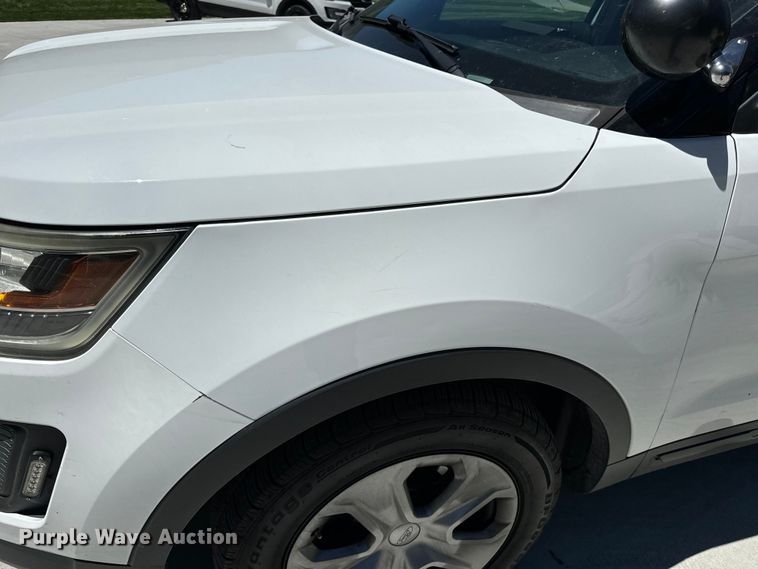 image for item EH6889 2016 Ford  Explorer Police Interceptor  SUV