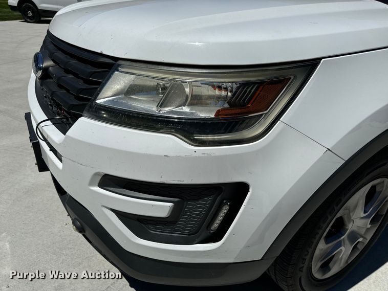 image for item EH6889 2016 Ford  Explorer Police Interceptor  SUV