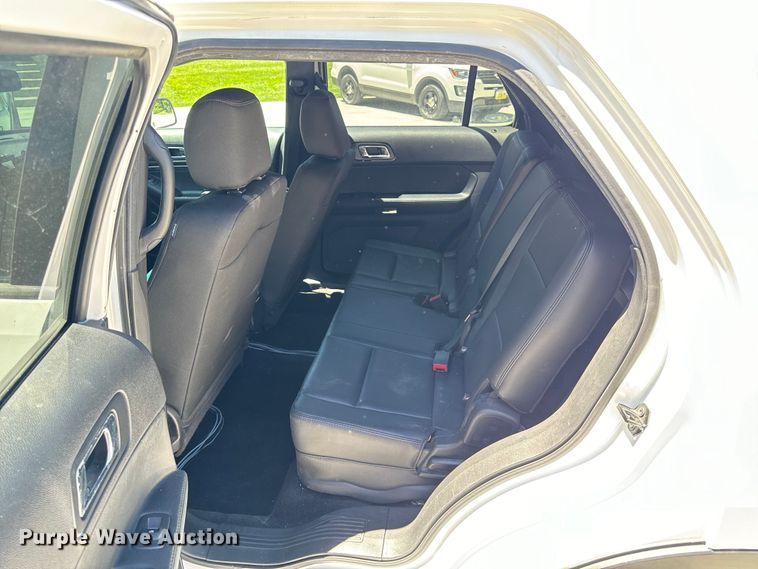 image for item EH6889 2016 Ford  Explorer Police Interceptor  SUV