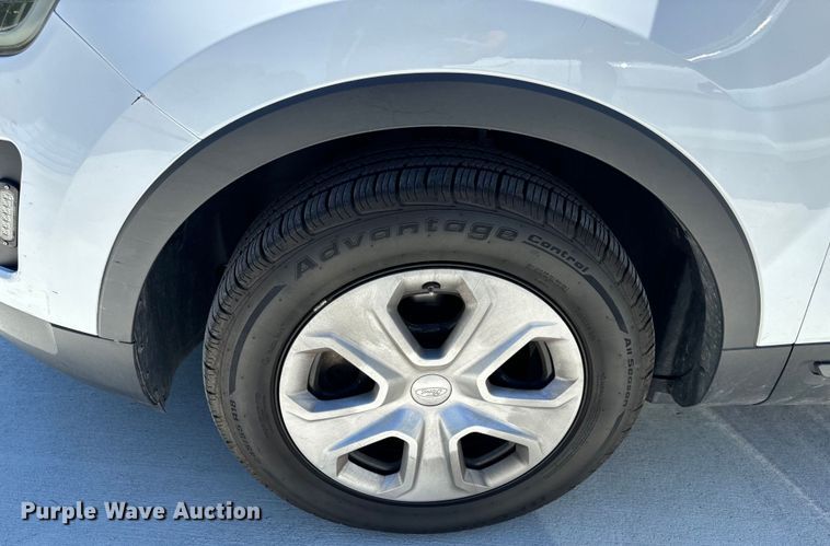 image for item EH6889 2016 Ford  Explorer Police Interceptor  SUV