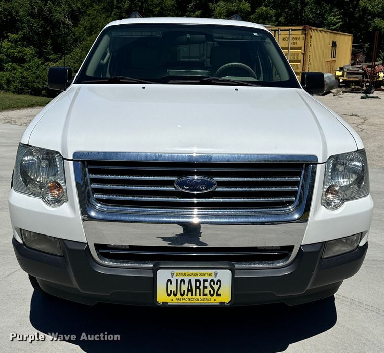 image for item EH6890 2007 Ford Explorer  SUV