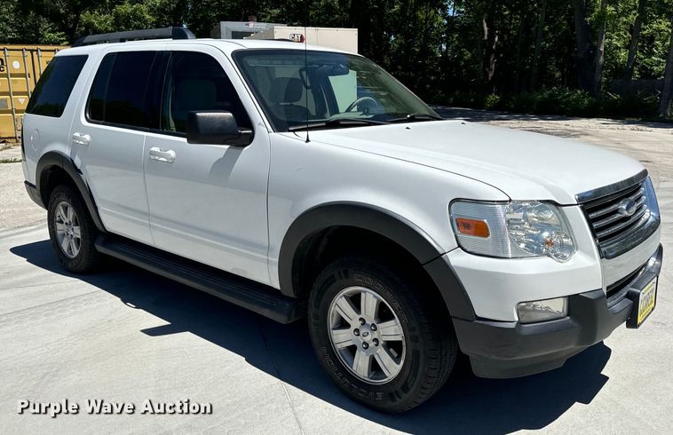 image for item EH6890 2007 Ford Explorer  SUV