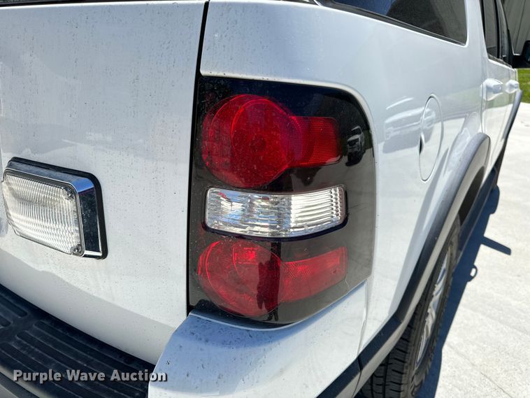 image for item EH6890 2007 Ford Explorer  SUV