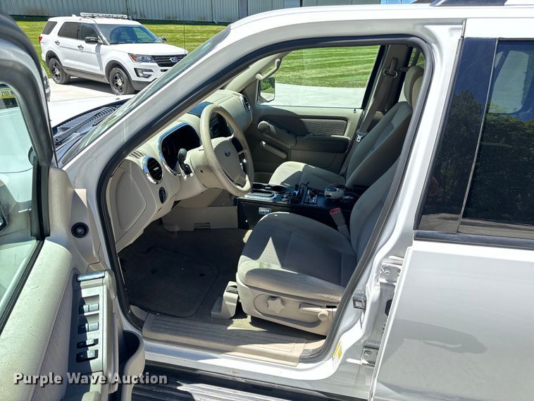 image for item EH6890 2007 Ford Explorer  SUV