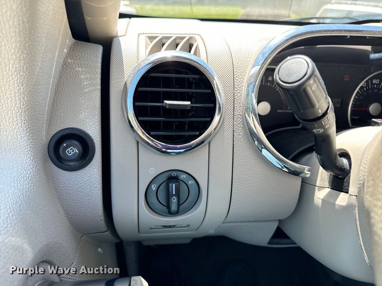 image for item EH6890 2007 Ford Explorer  SUV