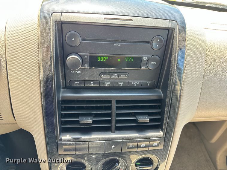 image for item EH6890 2007 Ford Explorer  SUV