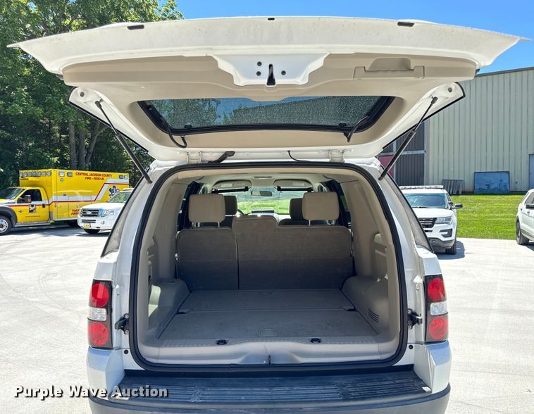 image for item EH6890 2007 Ford Explorer  SUV