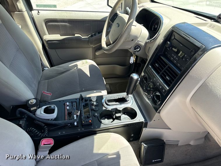 image for item EH6890 2007 Ford Explorer  SUV