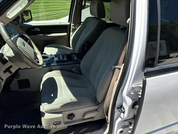 image for item EH6892 2008 Ford Expedition SUV