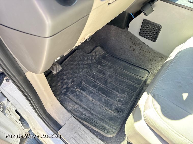 image for item EH6892 2008 Ford Expedition SUV