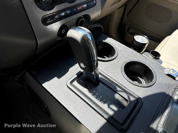 image for item EH6892 2008 Ford Expedition SUV