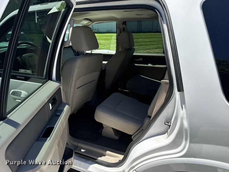 image for item EH6892 2008 Ford Expedition SUV