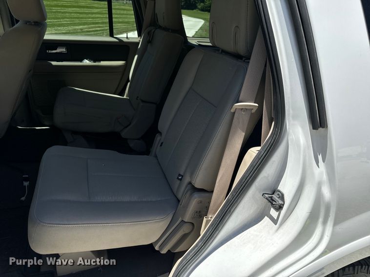 image for item EH6892 2008 Ford Expedition SUV