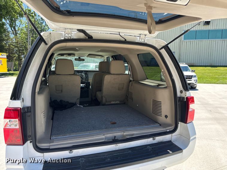 image for item EH6892 2008 Ford Expedition SUV