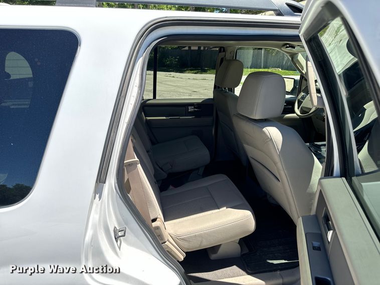 image for item EH6892 2008 Ford Expedition SUV