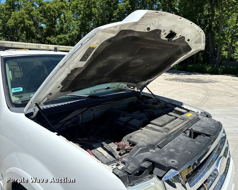 image for item EH6892 2008 Ford Expedition SUV