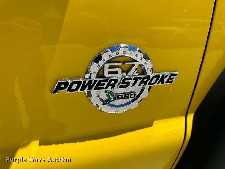 image for item EH6893 2015 Osage F450 Super Duty XLT ambulance