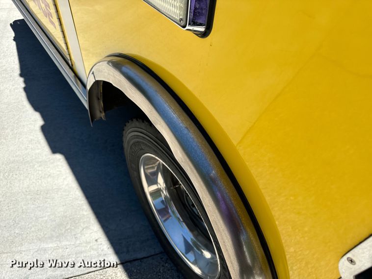 image for item EH6893 2015 Osage F450 Super Duty XLT ambulance