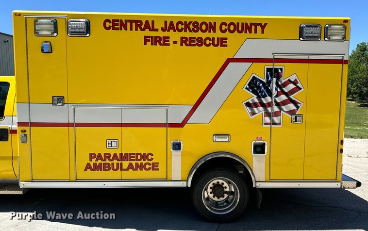 image for item EH6893 2015 Osage F450 Super Duty XLT ambulance