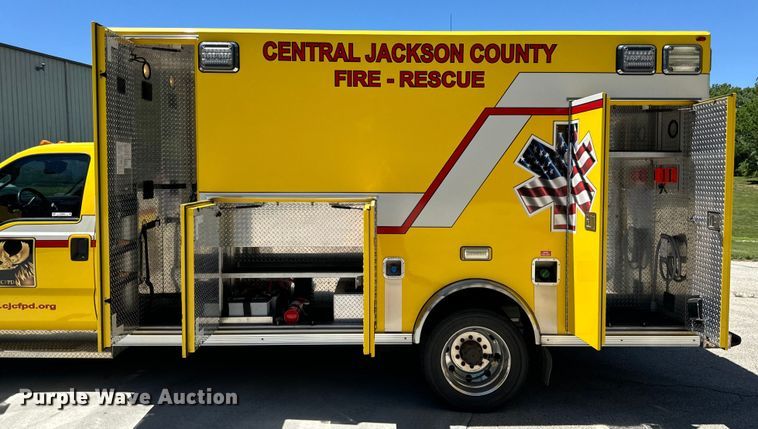 image for item EH6893 2015 Osage F450 Super Duty XLT ambulance