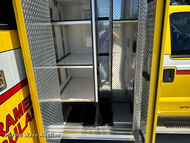 image for item EH6893 2015 Osage F450 Super Duty XLT ambulance