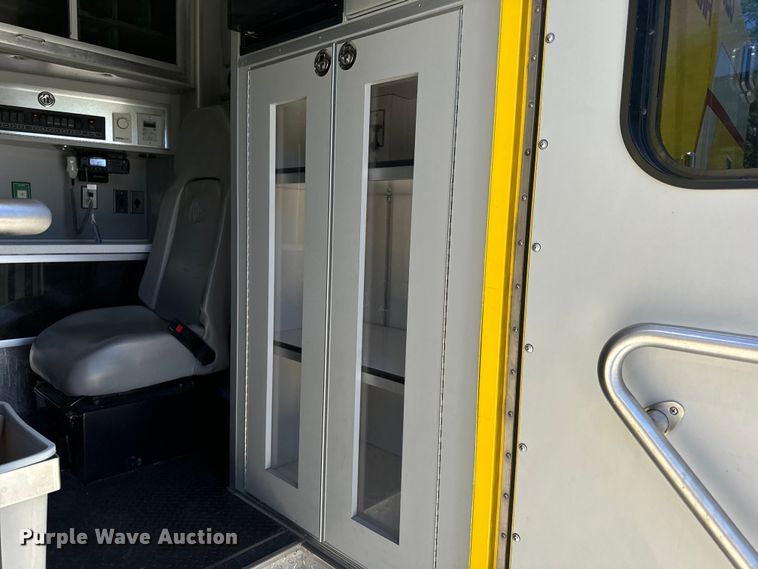 image for item EH6893 2015 Osage F450 Super Duty XLT ambulance