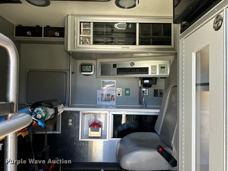 image for item EH6893 2015 Osage F450 Super Duty XLT ambulance