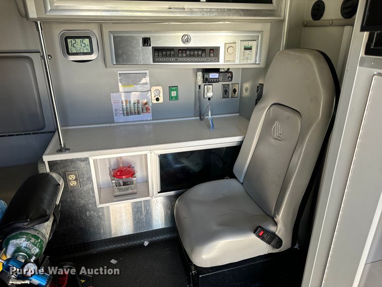 image for item EH6893 2015 Osage F450 Super Duty XLT ambulance