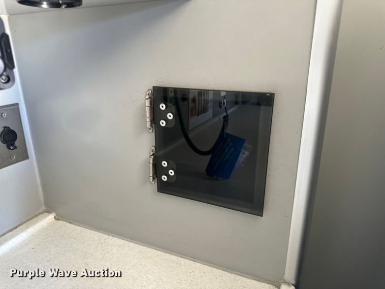 image for item EH6893 2015 Osage F450 Super Duty XLT ambulance