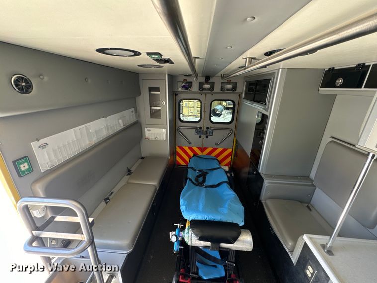 image for item EH6893 2015 Osage F450 Super Duty XLT ambulance