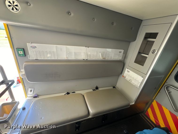 image for item EH6893 2015 Osage F450 Super Duty XLT ambulance