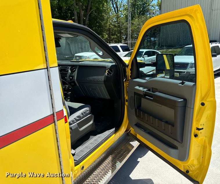 image for item EH6893 2015 Osage F450 Super Duty XLT ambulance