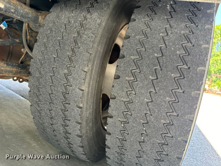 image for item EH6893 2015 Osage F450 Super Duty XLT ambulance