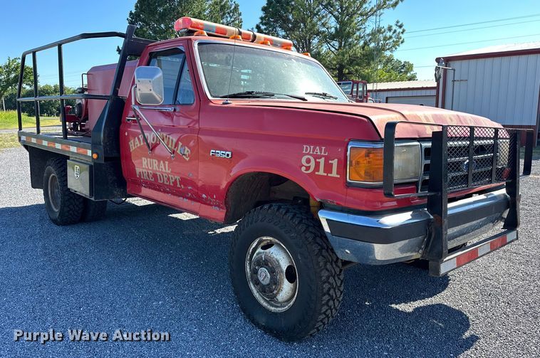 image for item EJ4397 1990 Ford  F350 brush fire truck