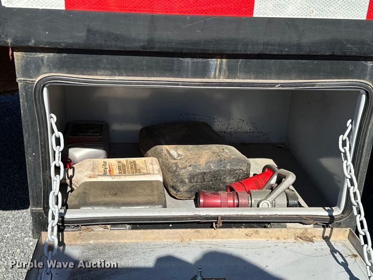 image for item EJ4397 1990 Ford  F350 brush fire truck