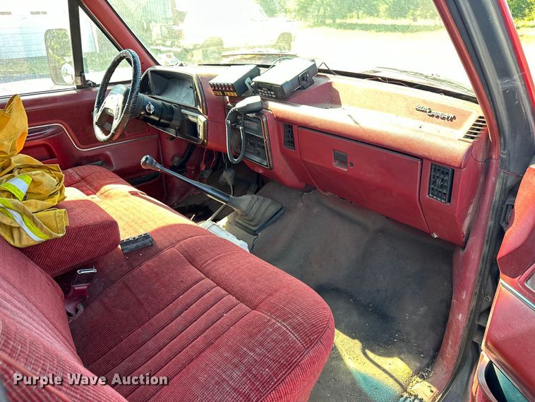 image for item EJ4397 1990 Ford  F350 brush fire truck