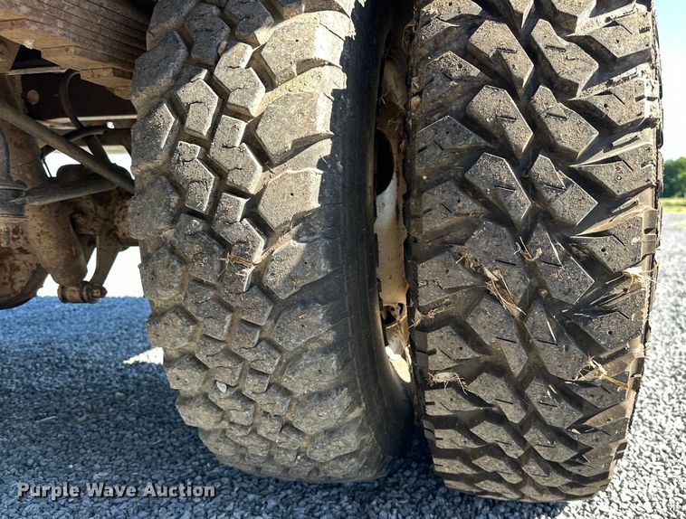 image for item EJ4397 1990 Ford  F350 brush fire truck