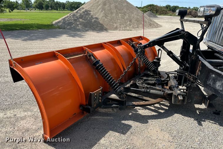 image for item EJ6348 2010 International  WorkStar 7400 dump truck