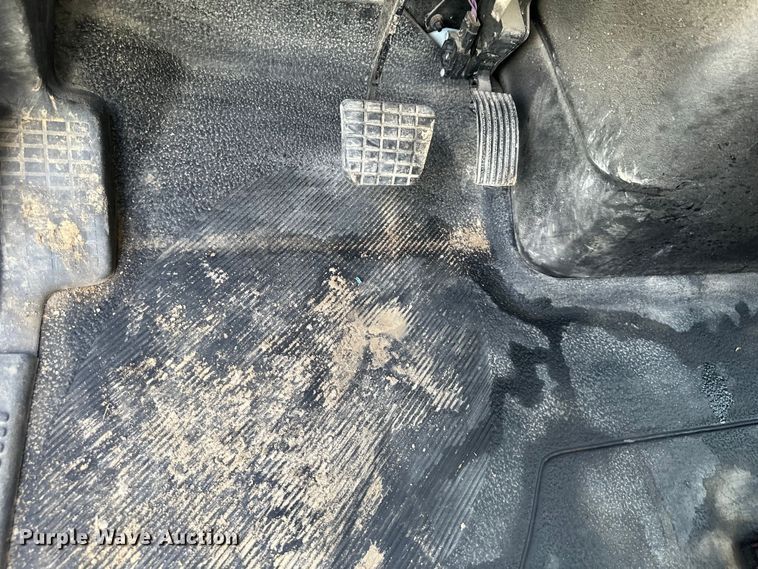 image for item EJ6348 2010 International  WorkStar 7400 dump truck