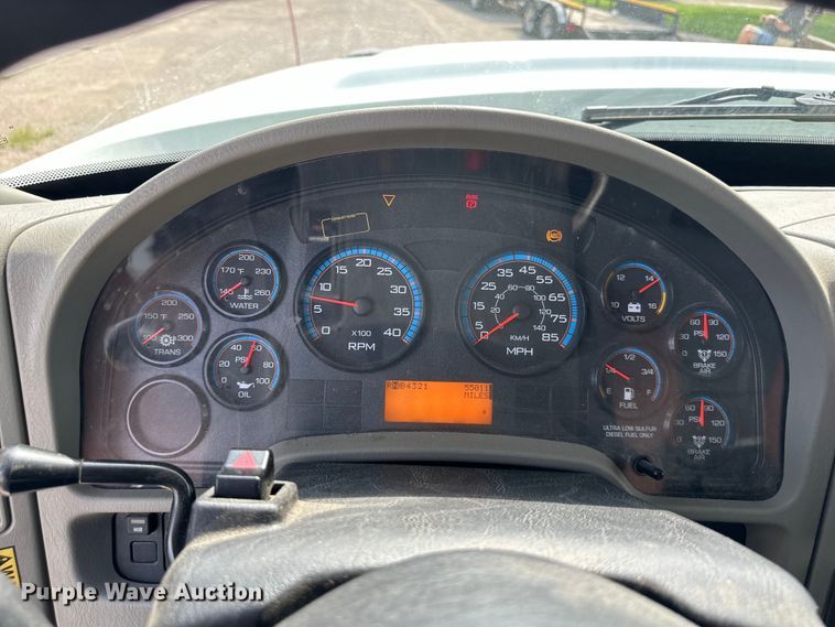 image for item EJ6348 2010 International  WorkStar 7400 dump truck