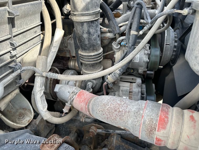 image for item EJ6348 2010 International  WorkStar 7400 dump truck