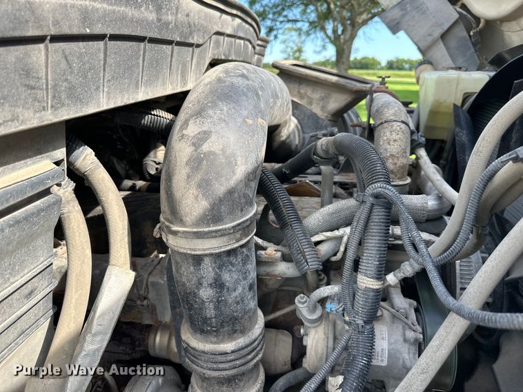 image for item EJ6348 2010 International  WorkStar 7400 dump truck