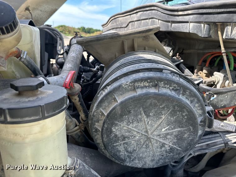 image for item EJ6348 2010 International  WorkStar 7400 dump truck