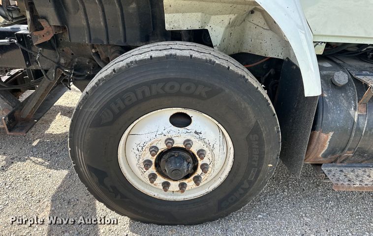 image for item EJ6348 2010 International  WorkStar 7400 dump truck