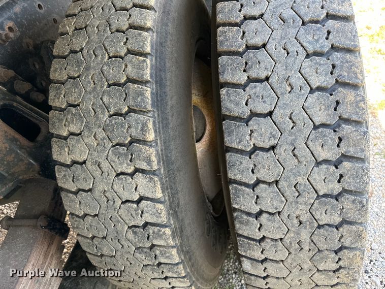 image for item EJ6348 2010 International  WorkStar 7400 dump truck