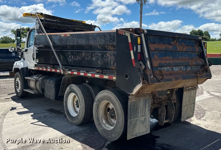 image for item EJ7000 2014 Freightliner  108SD dump truck